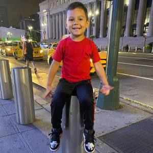 Meet your Posher, Justin